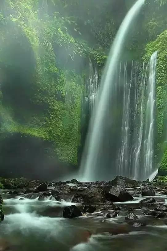 父母离婚，孩子判给父亲，但父亲不抚养孩子怎么办？游戏画面